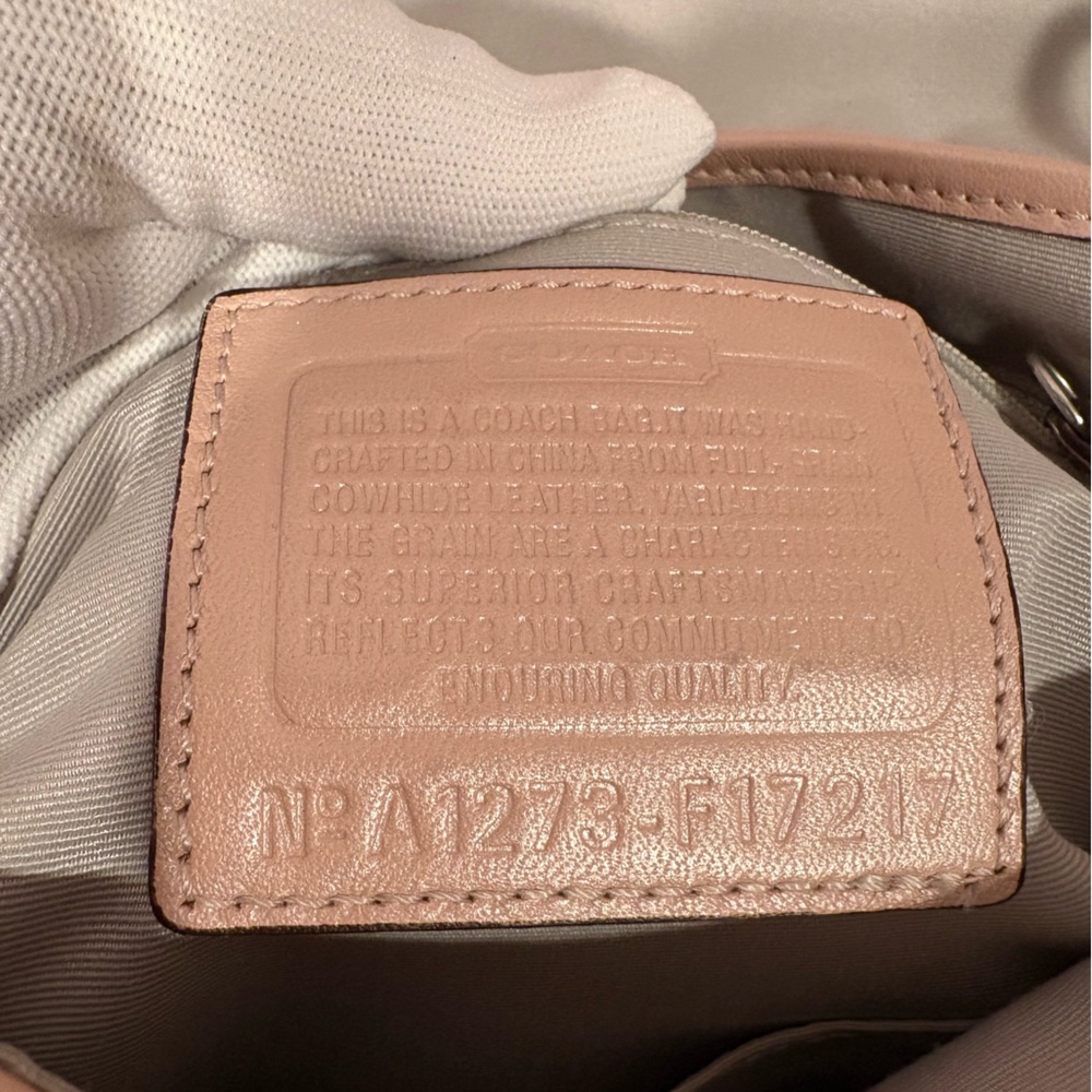 pink coach soho shoulder bag - Picture 2 of 9